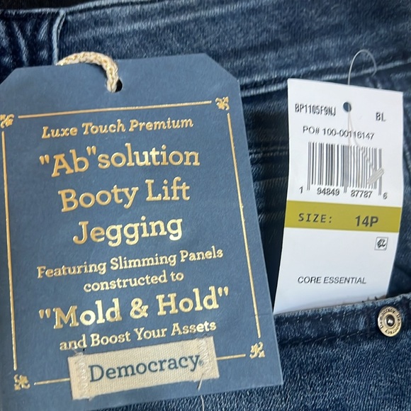 #262☑️Democracy Luxe Touch Distressed Booty Lift Jegging Jeans - Picture 8 of 12